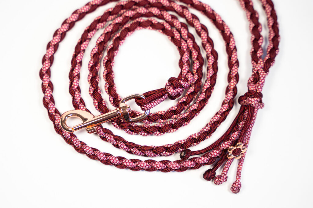 Smycz miejska pleciona paracord – personalizowana