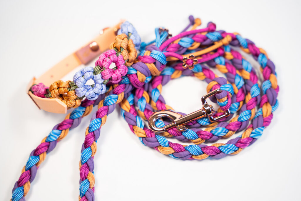 Smycz miejska pleciona paracord – personalizowana