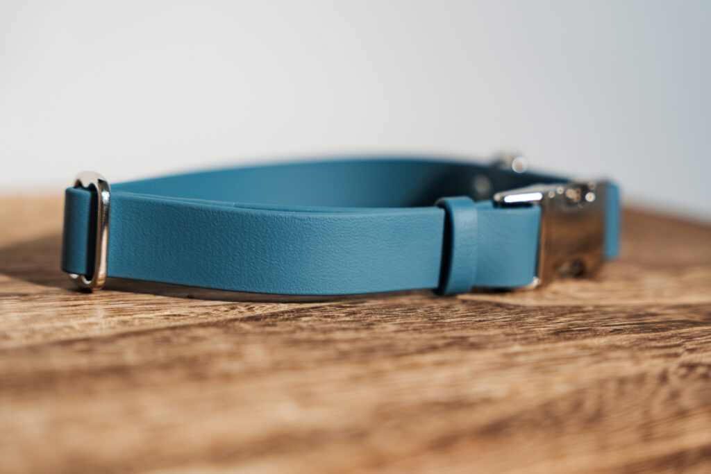 Obroża na klamrę BioThane® – Dove Blue